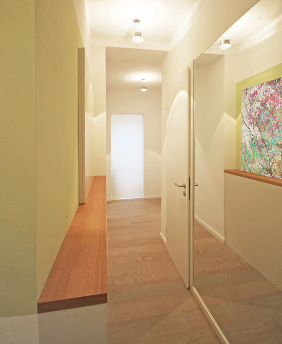 Das Planungsbüro von Innenarchitekt Andreas Ptatscheck, München, entwickelt exklusive Innenarchitektur und Interior Design für Diele, Hauseingang, Foyer und Entrée.