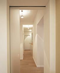 Das Planungsbüro von Innenarchitekt Andreas Ptatscheck, München, erarbeitet exklusive Innenarchitektur und Interior Design für Foyers, Hauseingänge, Dielen und Flure.
