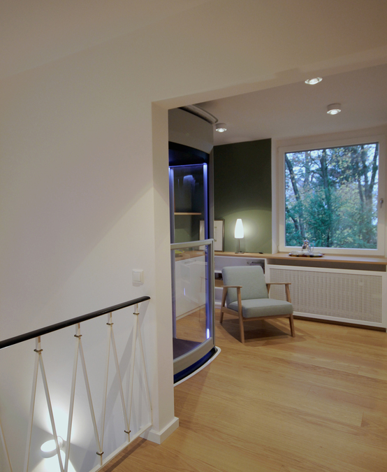 Das Büro für Innenarchitektur und Interior Design von Andreas Ptatscheck, Innenarchitekt in München, entwirft exklusive Dielen, Garderoben, Hauseingänge, Entrées.