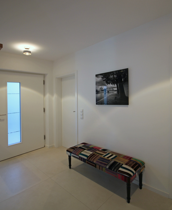 Innenarchitekt Andreas Ptatscheck aus München kreiert individuelle Raumlösungen für Dielen und Eingangsbereiche.