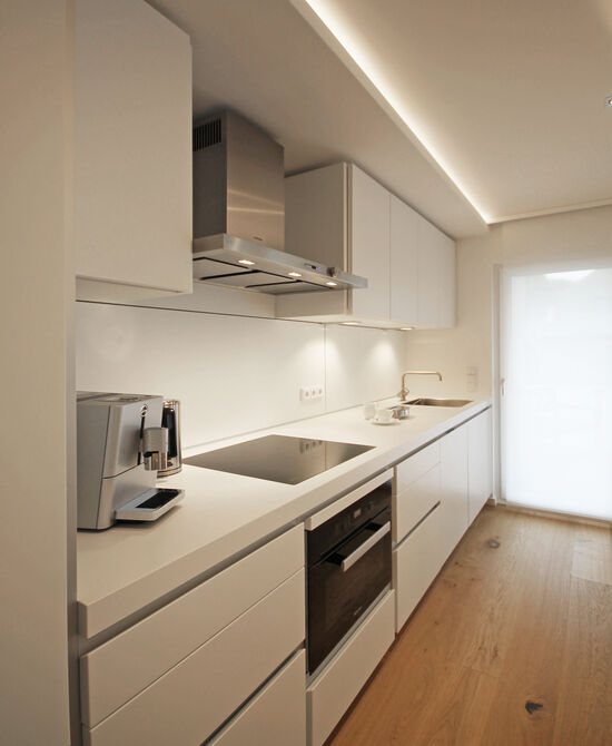 Innenarchitekt und Interior Designer Andreas Ptatscheck, München entwickelt Raumlösungen für alle Küchen und sonstigen Themen der Innenarchitektur.