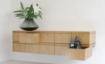 Interior Designer Andreas Ptatscheck, München, entwirft exklusive Möbel als Einzelstücke nach Ihren individuellen Vorgaben und Wünschen und integriert sie perfekt in die bestehende Raumsituation.